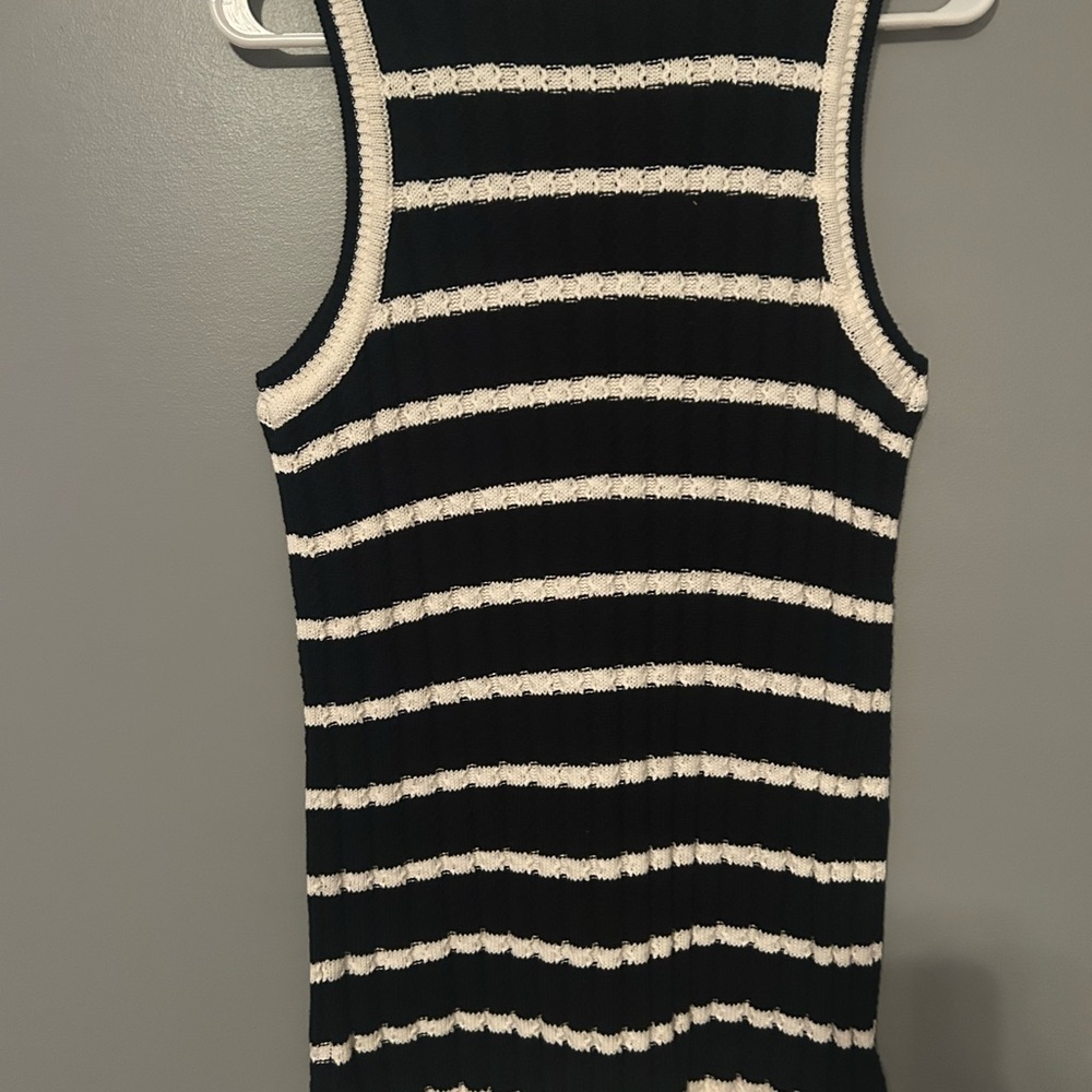 Joan Rivers Black and White Striped Crew Neck Sweater - Picture 3 of 8